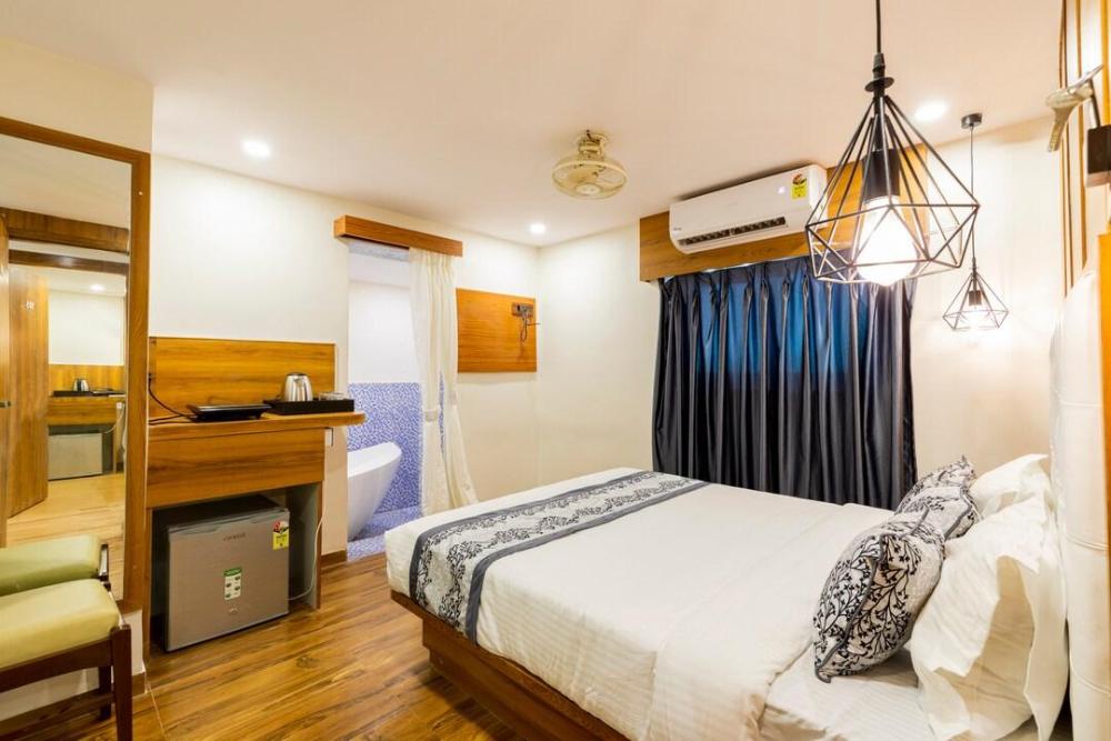 hotel village residency