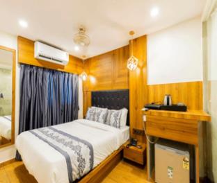 hotel village residency