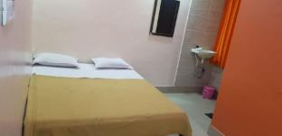 hotel sai santosh shirdi