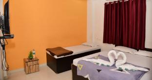 hotel sai santosh shirdi