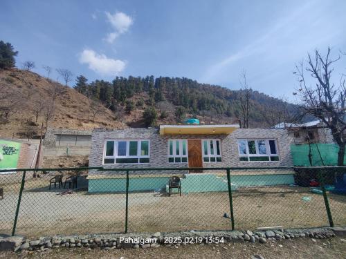 hatyz guest house and restaurant