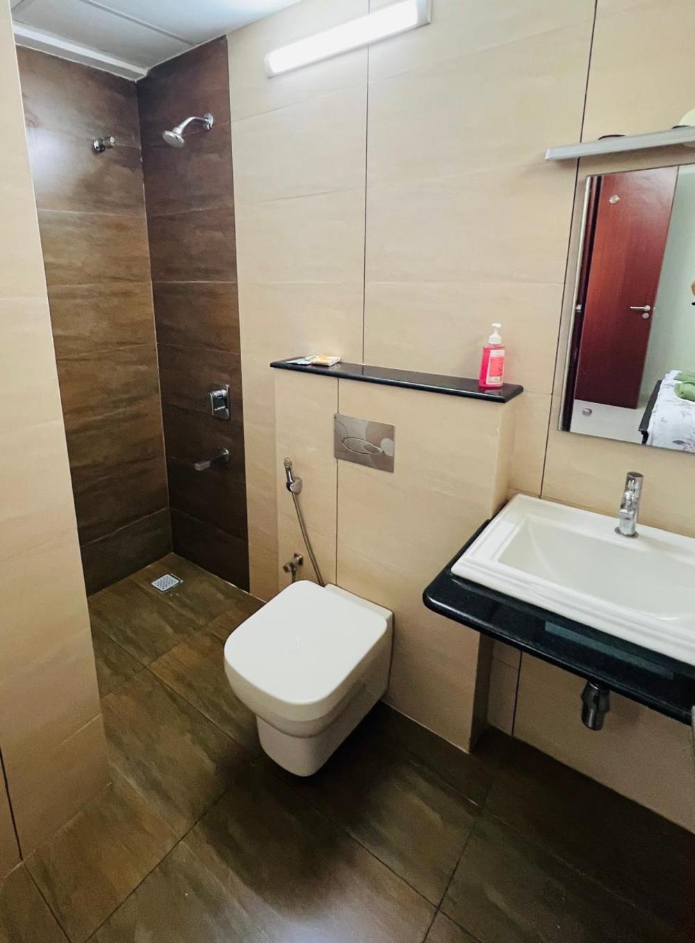 luxe oasis palmgrove oppo lulu mall trivandrum