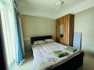 luxe oasis palmgrove oppo lulu mall trivandrum