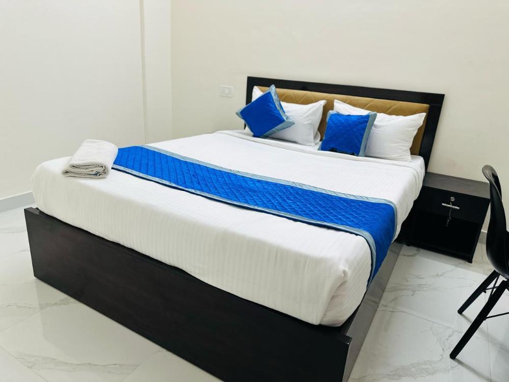 s v comforts btm layout