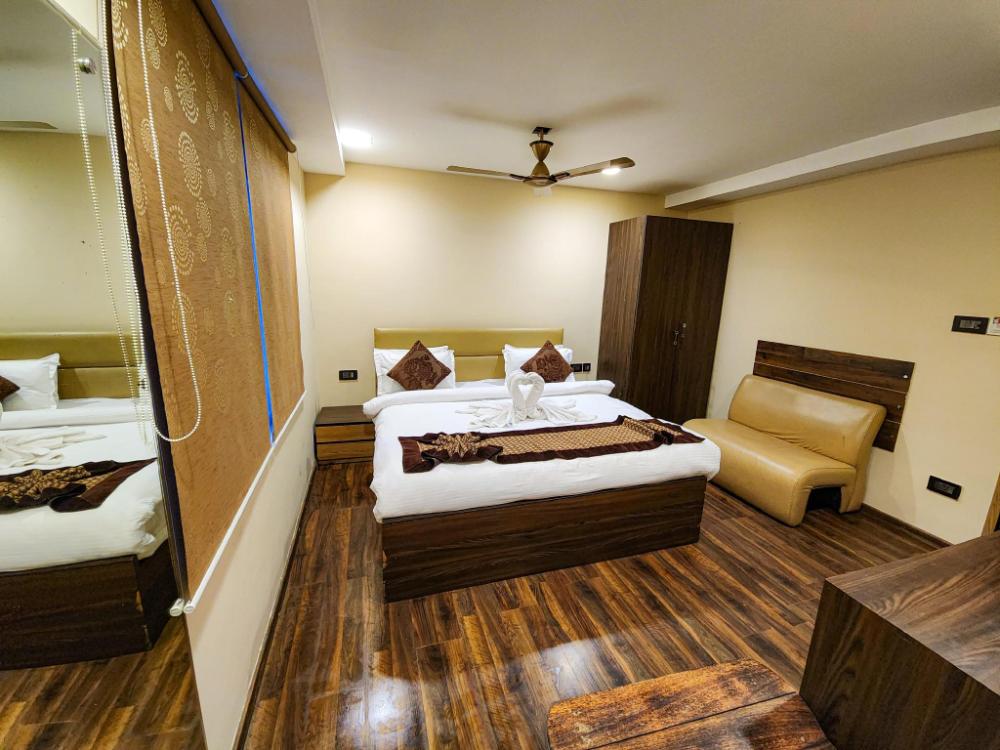 arcadian hotel