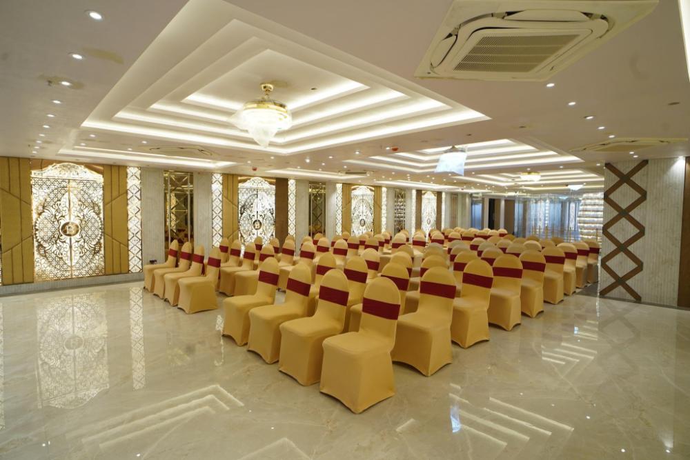 balaji palace