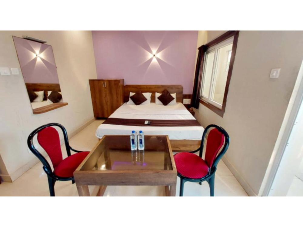 dhamstay hotel blue sagar nearbeach puri