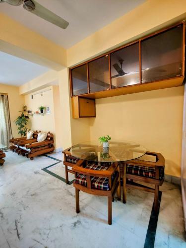 cozy guwahati apartment with city and mountain views