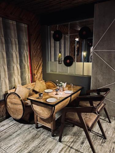 the grand imperial pune