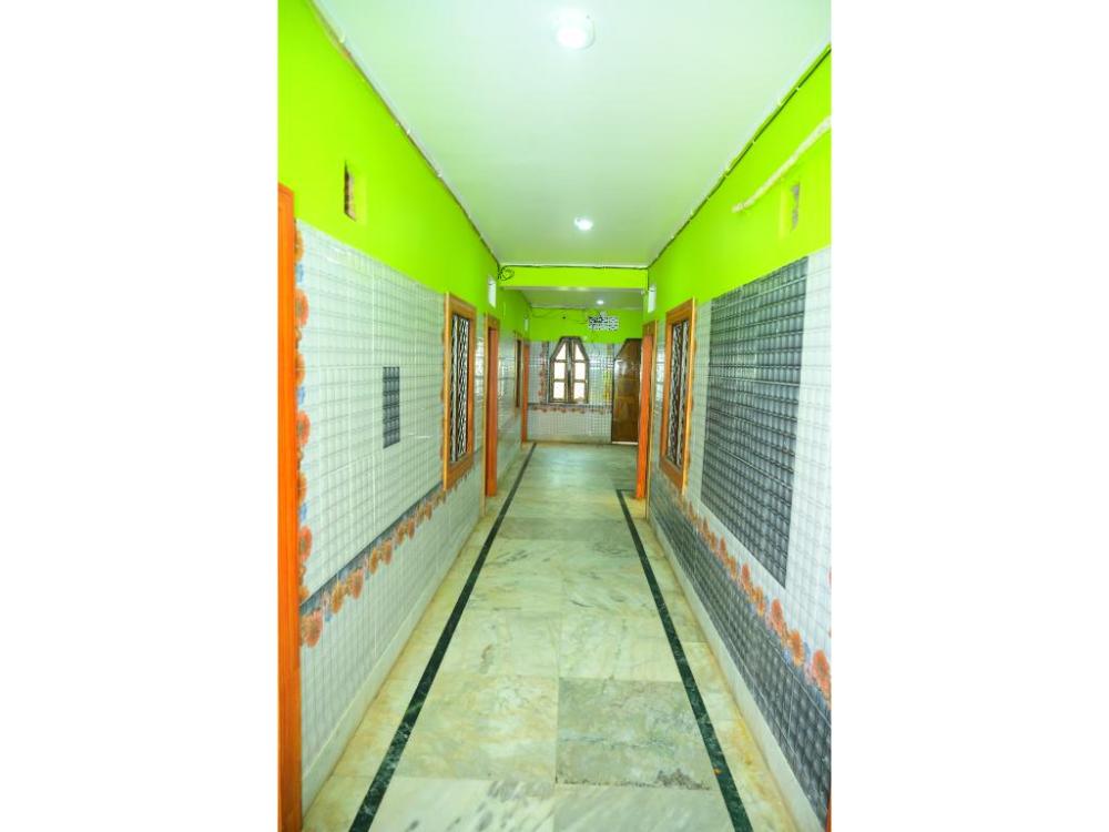 dhamstay hotel ashok royal near beach puri