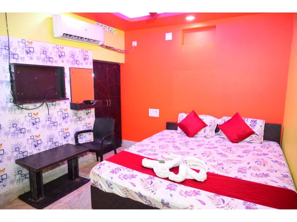 dhamstay hotel ashok royal near beach puri