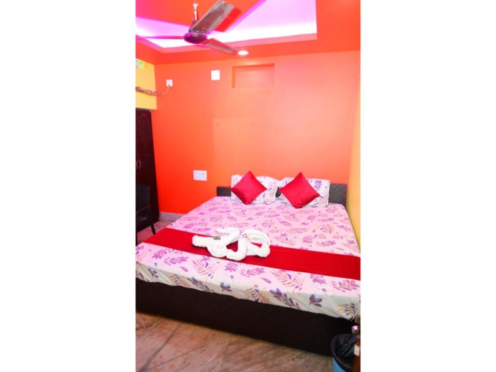 dhamstay hotel ashok royal near beach puri