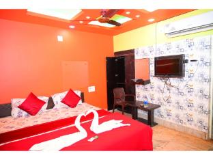 dhamstay hotel ashok royal near beach puri