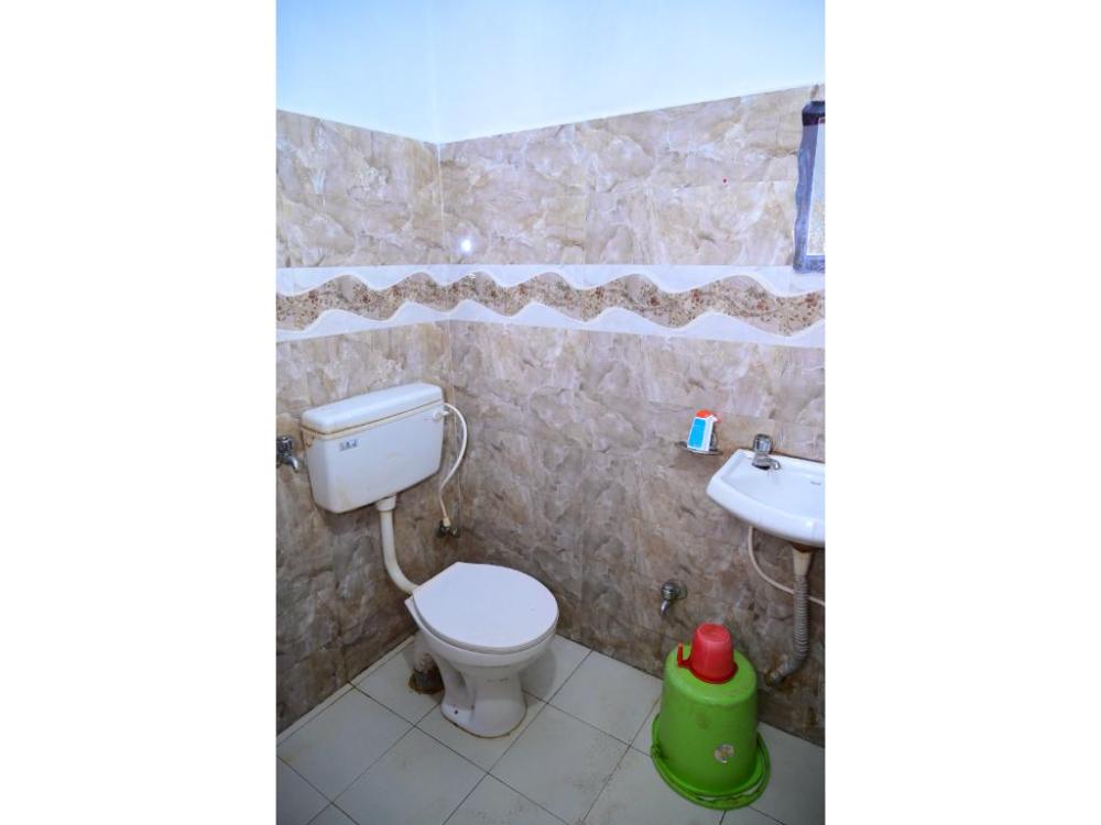 dhamstay hotel star lodge near beach puri