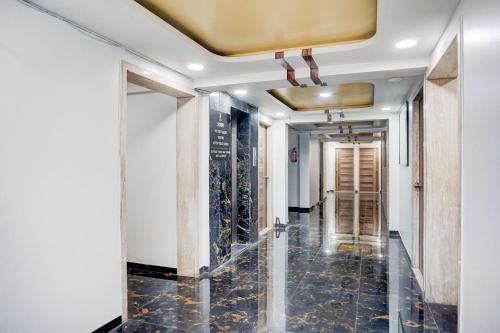 super townhouse ambegaon road katraj formerly white castle