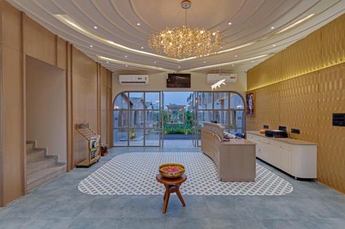 villa euphoria resort at statue of unity