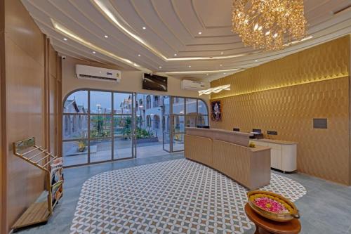 villa euphoria resort at statue of unity