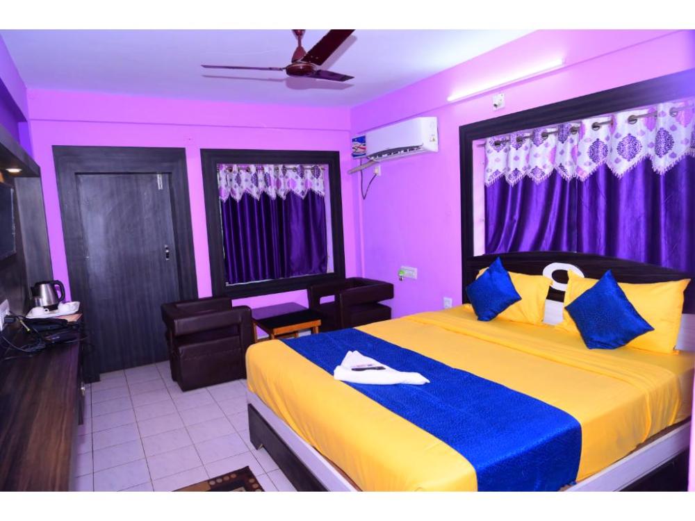 dhamstay hotel asish near sea beach puri