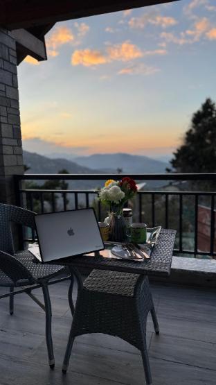 the mountain escape a luxury home stay