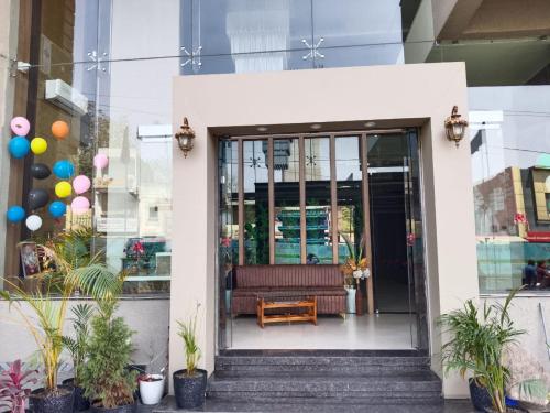 hotel tarun palace bhopal