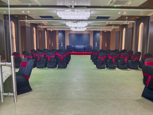 hotel tarun palace bhopal