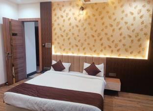 hotel tarun palace bhopal
