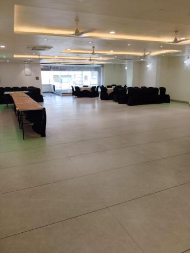 hotel tarun palace bhopal