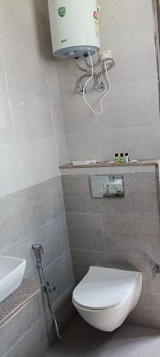 hotel mb nirala shyam