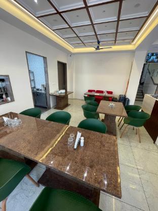 hotel mb nirala shyam