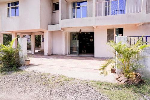 spot on jahanvi guest house