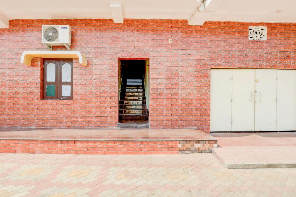 hotel o prabhudeba palace