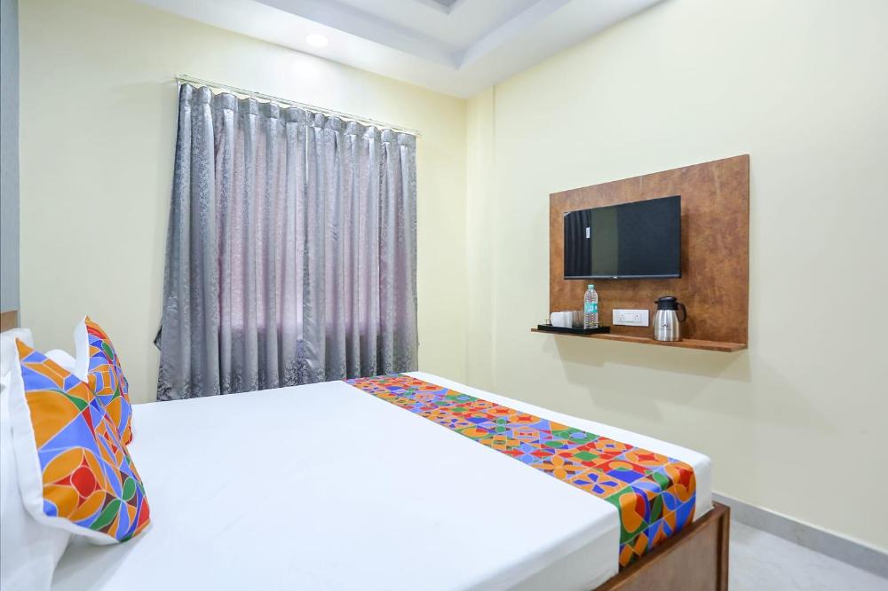 aditya guest house