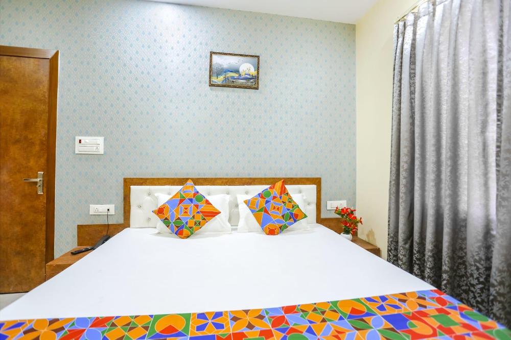 aditya guest house