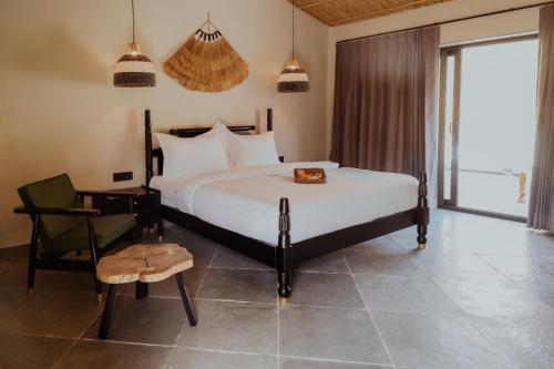 the foothills escape