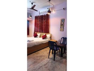 hotel rail view near railway puri by morservices
