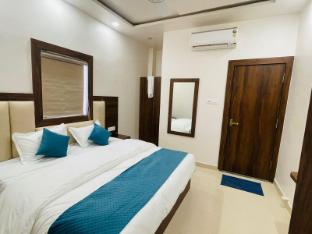shree madhav hotel