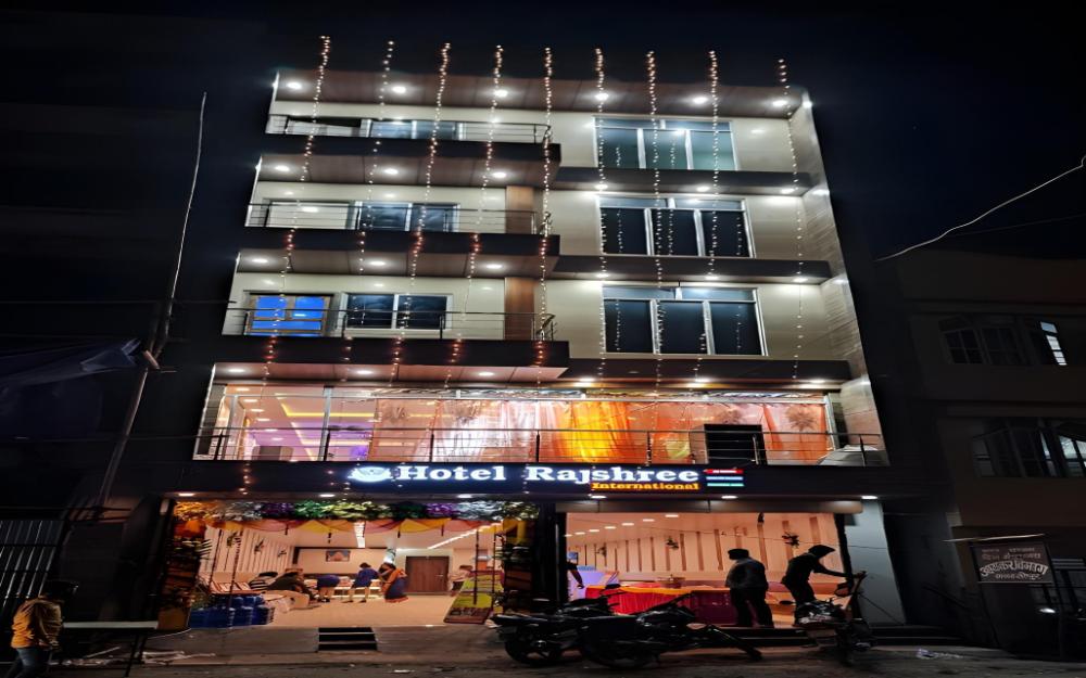 hotel rajshree international