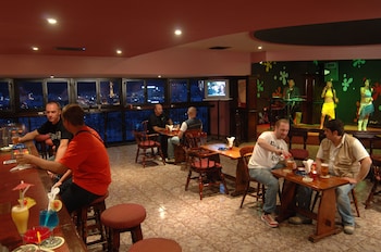 al falaj hotel