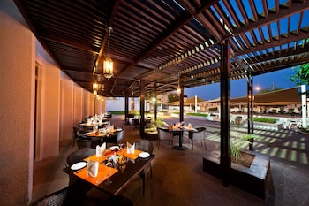al falaj hotel