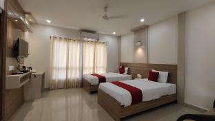 hotel ivy grand by grb