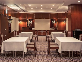 mercure nagoya cypress