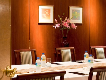 mercure nagoya cypress