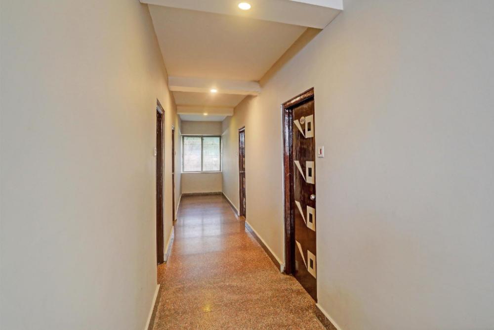 super townhouse vaishnavi