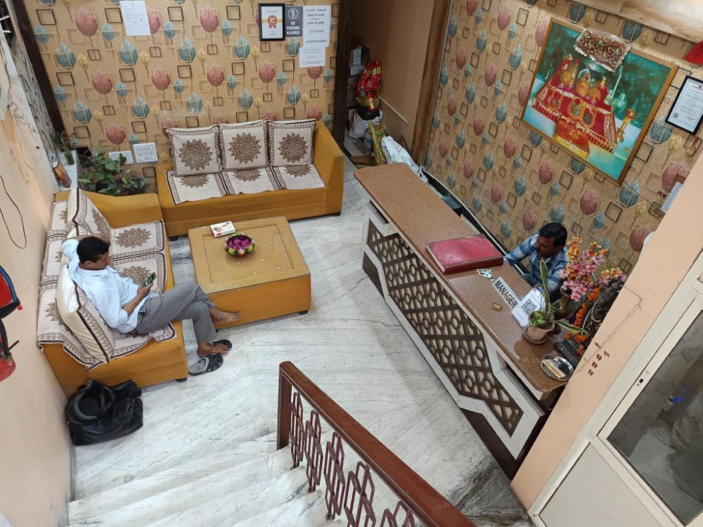 hotel city near new delhi railway station