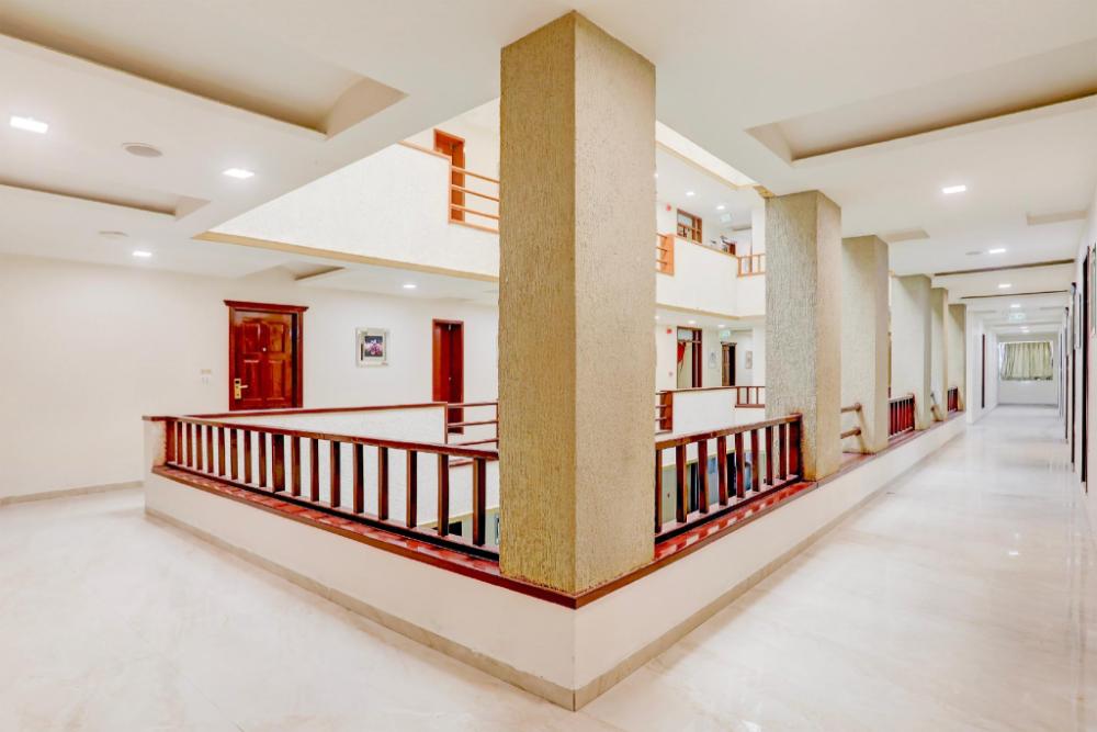 palette by checkin anand formerly hotel la casa inn