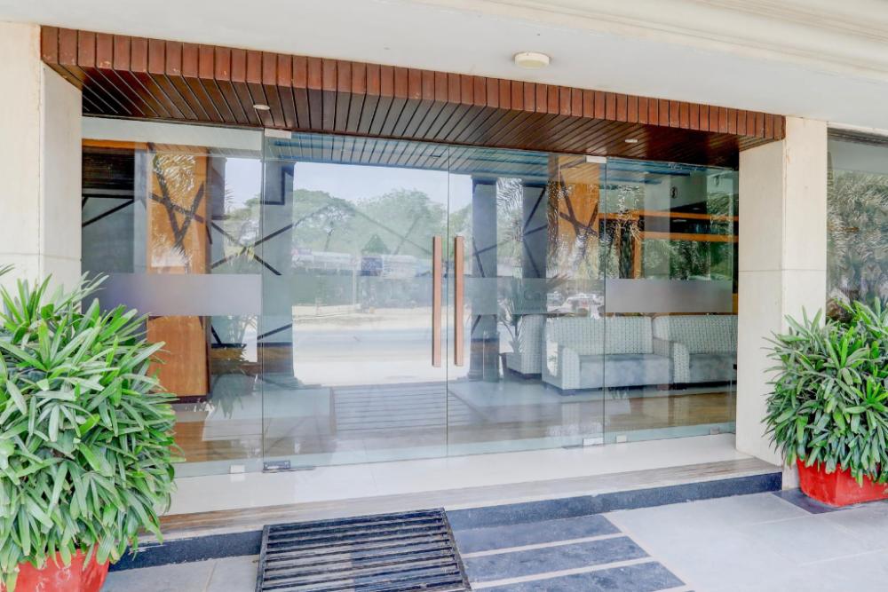 palette by checkin anand formerly hotel la casa inn