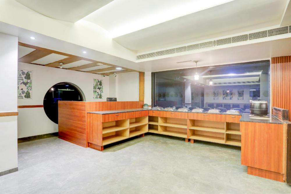 palette by checkin anand formerly hotel la casa inn