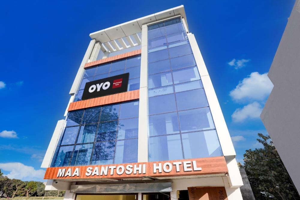 hotel o maa santoshi