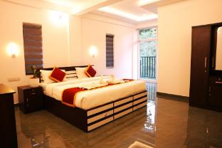 elenji merrywoods resort