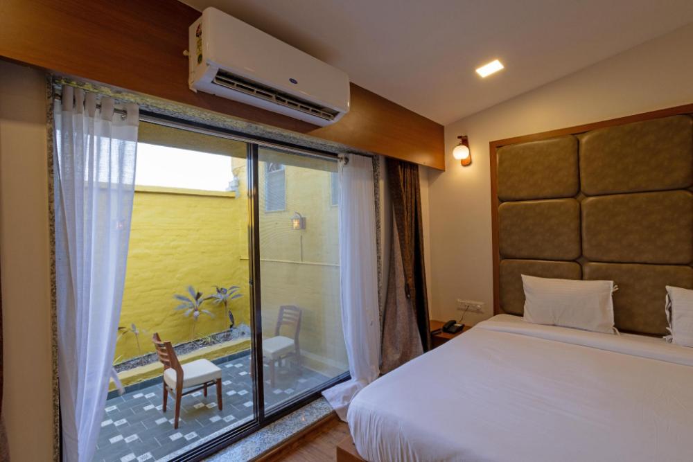 vintage hills resort